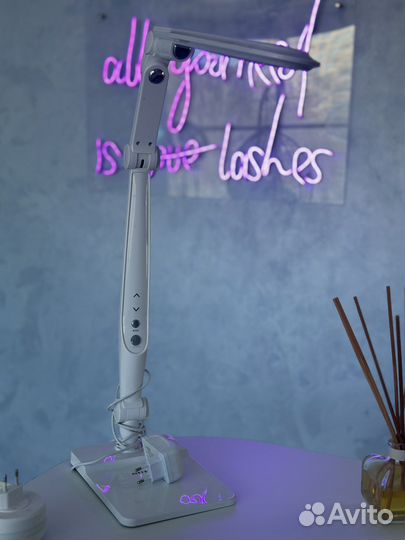 Белые лампы supra настольные