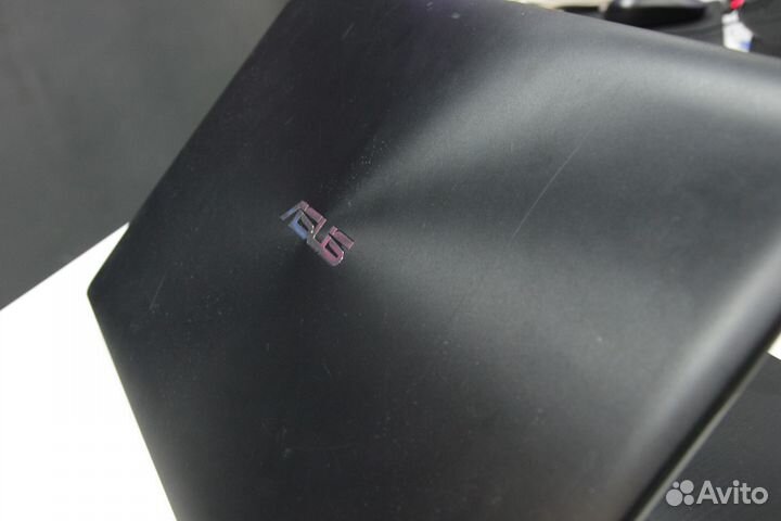Ноутбук asus (N3700/8Gb/SSD256)