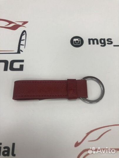 Брелок Mercedes Benz кожаный красный