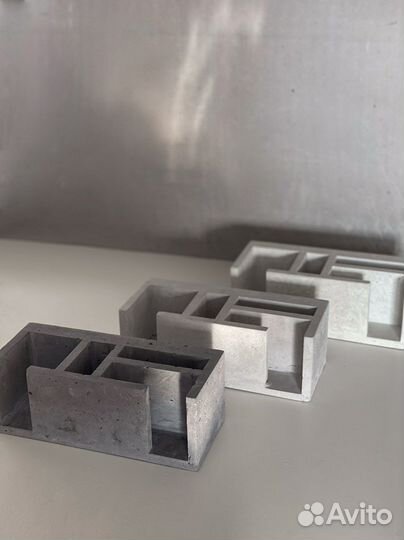 Подставка для зубных щеток из бетона