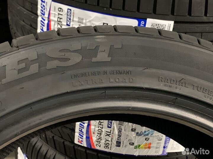 Kinforest KF550-UHP 275/45 R20 110Y