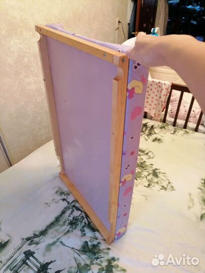 Пеленальная доска на кроватку