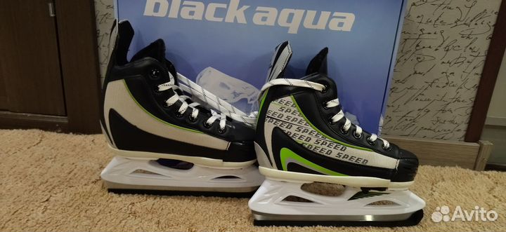 Хоккейные коньки р. 32-35