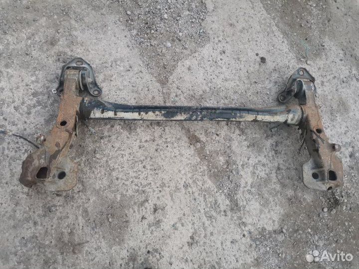 Балка подвески Opel Astra L48 Z16XER 2007