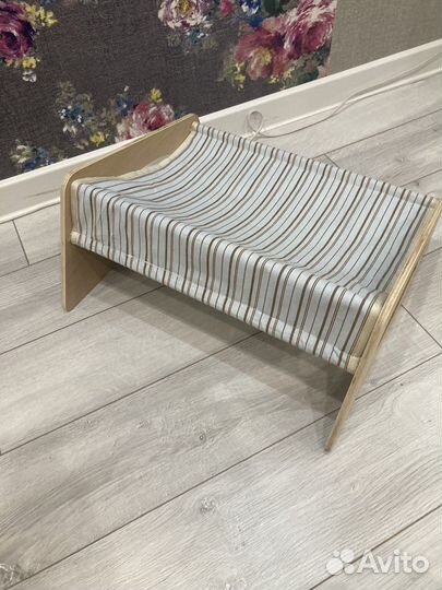 Лежанка гамак для кошек из масива дерева