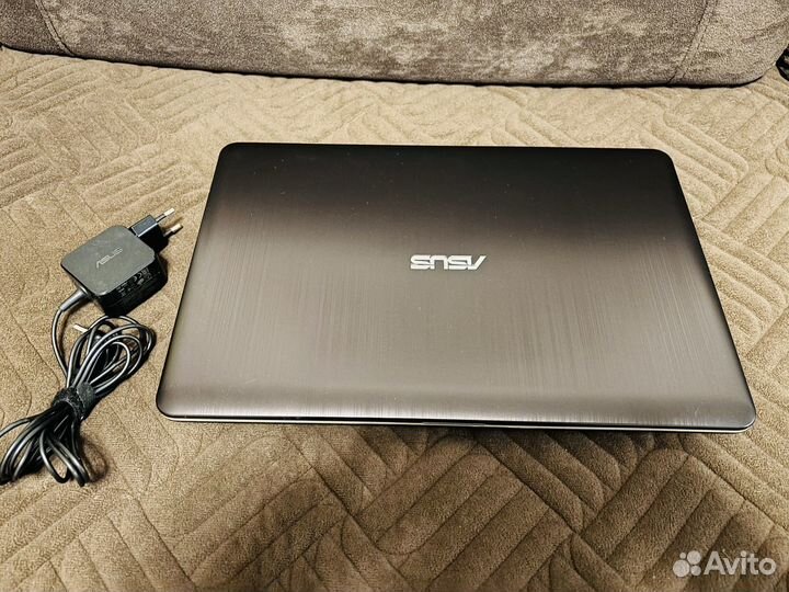 Asus vivobook pro 15/MX110/SSD