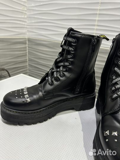 Ботинки демисезонные женские 40 41 р