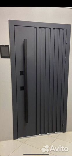 Дверь с терморазрывом в дом