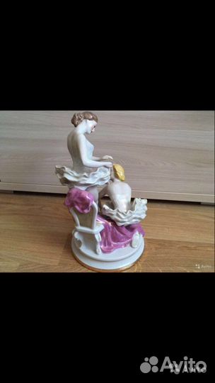 Фарфоровые статуэтки танцовщиц Германия