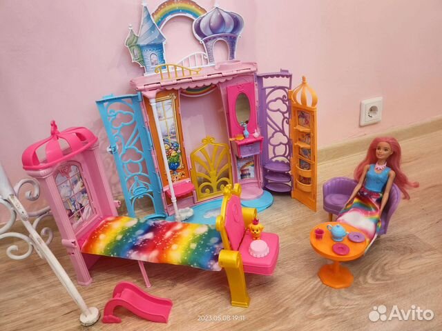 Barbie радужный дворец