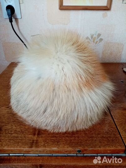 Шапка из меха лисы