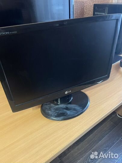 Монитор LG flatron