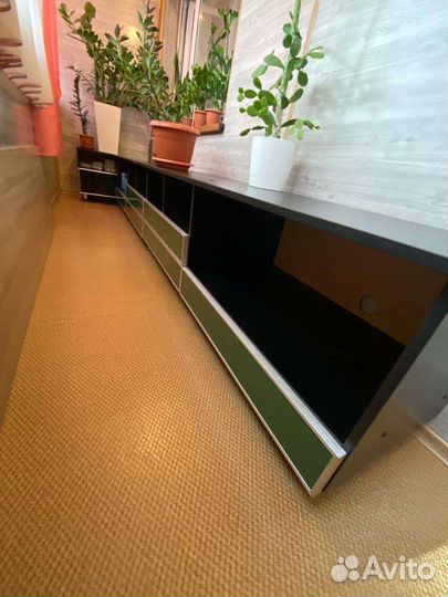 Тумба под телевизор