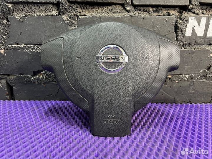 Подушка безопасности водителя Nissan Nv200