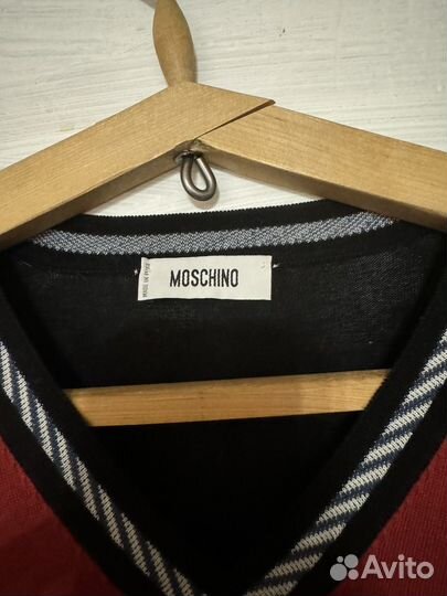 Джемпер Moschino