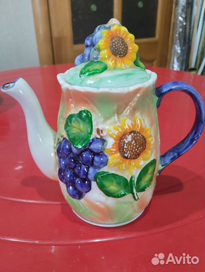 Керамика - тарелки зик. Заварной фарфоровый чайник