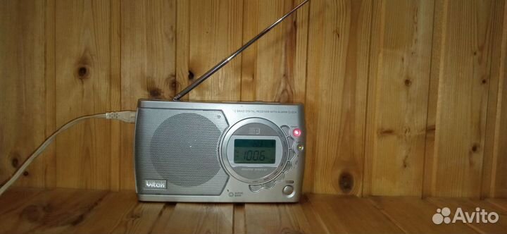 Радиоприёмник Vitek VT - 3585