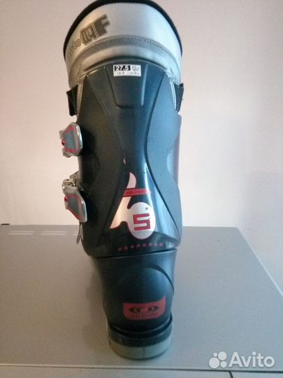 Горнолыжные ботинки 