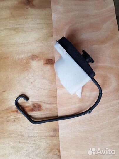 Расширительный бачок KIA Optima 4