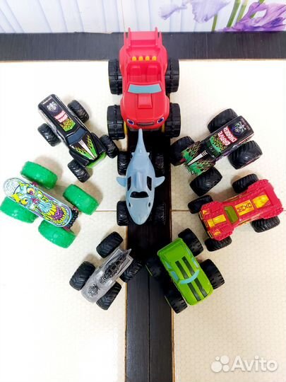 Машинки монстр джем. Monster jam Пакетом