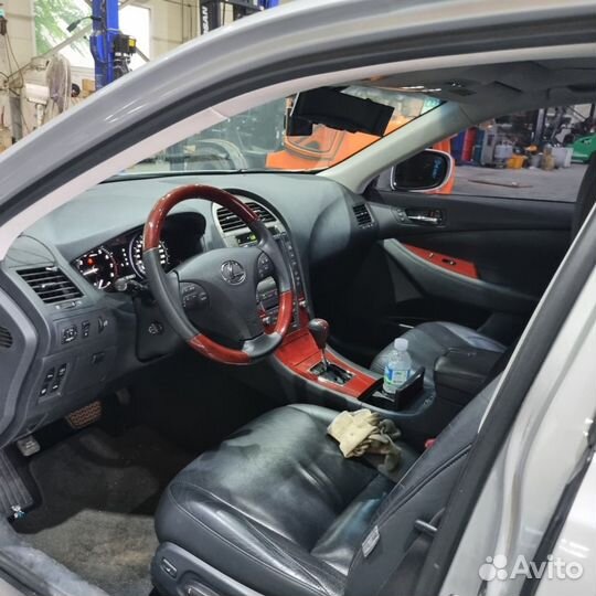 Ремень безопасности передний левый Lexus Es350