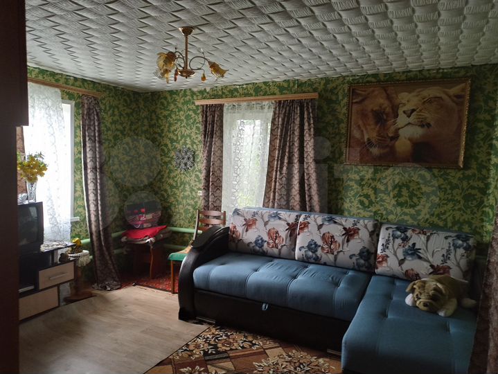 Дом 176,7 м² на участке 7 сот.