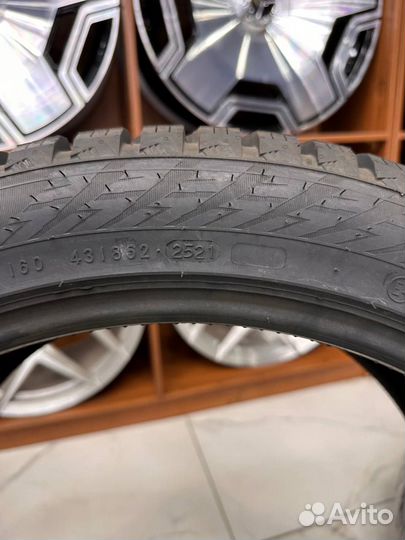 Nokian Tyres Hakkapeliitta 10p SUV 275/40 R21 и 315/35 R21 107T