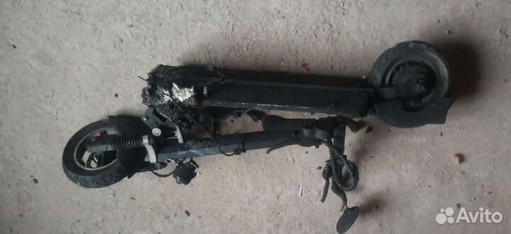 Электросамокат speedwey