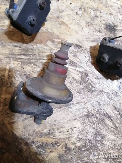 Микровыключатель Дросельной заслонки Ауди 100 2.3