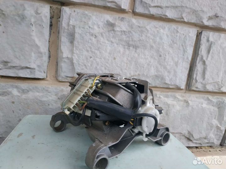 Двигатель для стиральной машины beko