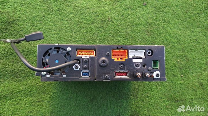 Магнитофон Volvo V70 универсал B5254T6 2008