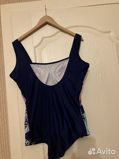 Купальник женский слитный 48р