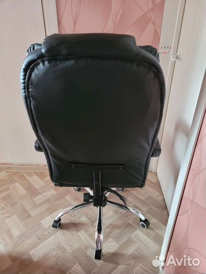 Компьютерное кресло