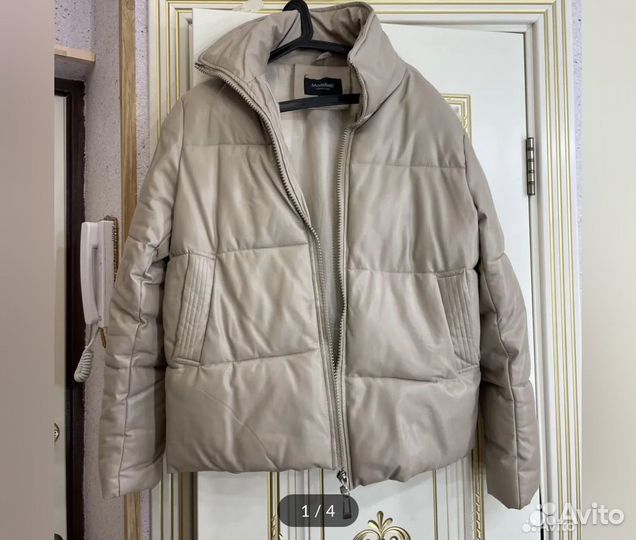 Женская куртка осенняя