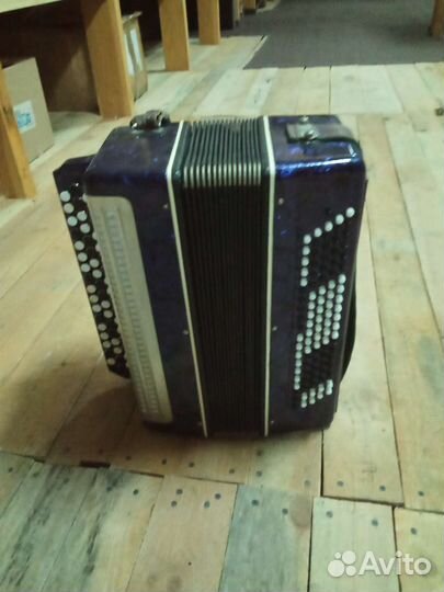 Баян советский