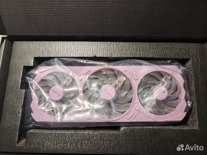 Видеокарта KFA2 geforce RTX 4070 12GB