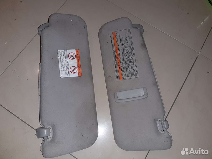 Солнцезащитный козырек Тойота Марк Х 2004-2009г.в