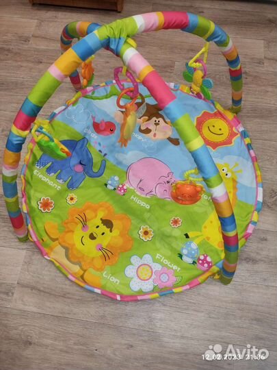 Развивающий коврик