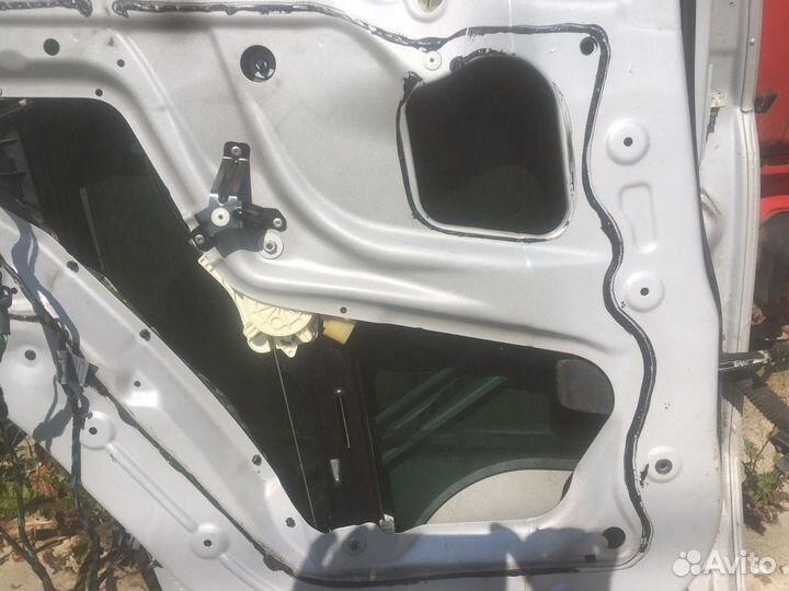 Bmw x5 e70 стекло задней левой двери as3