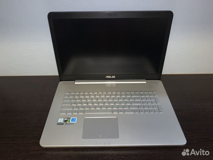 Ноутбук asus (i7 6700/GTX 950M)