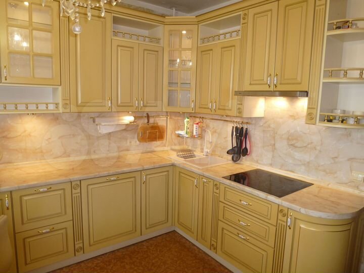 3-к. квартира, 98,1 м², 14/14 эт.