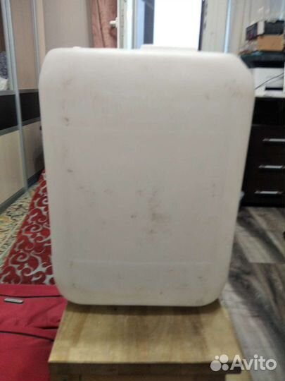 Канистра пластиковая 20 литров