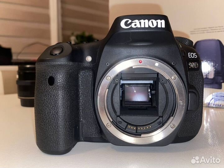 Canon EOS 90D + объектив Canon EF 24 мм f/2.8 USM