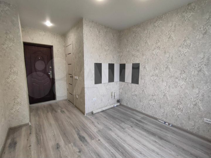 Комната 12 м² в > 9-к., 4/9 эт.