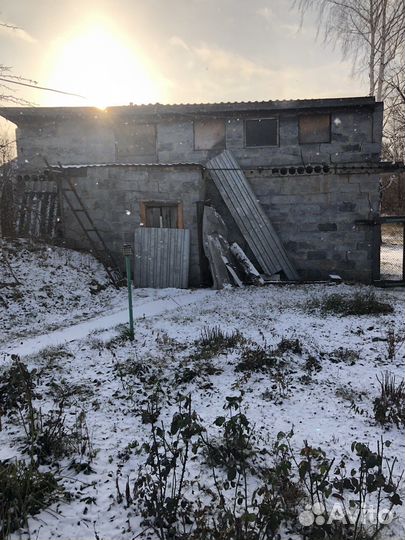 Гараж на разбор- (плиты перекрытия,ворота)