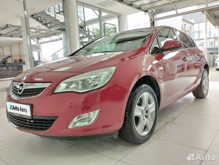 Opel Astra 1.6 AT, 2011, 104 000 км