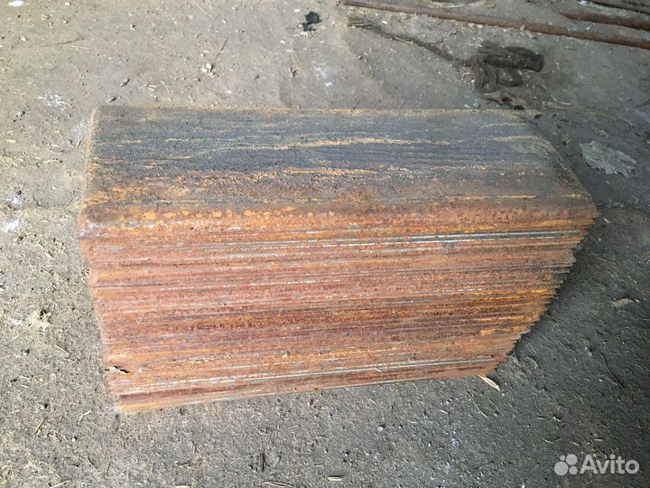 Плитка напольная стальная
