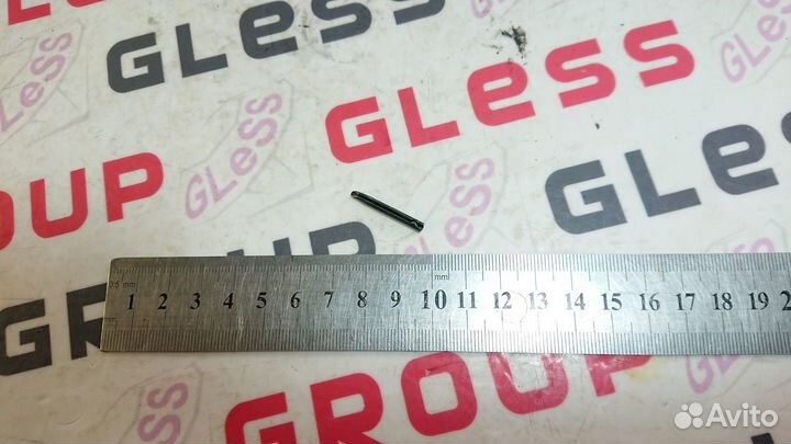 Шплинт оси переключения селектора АКПП б/у MPV Maz