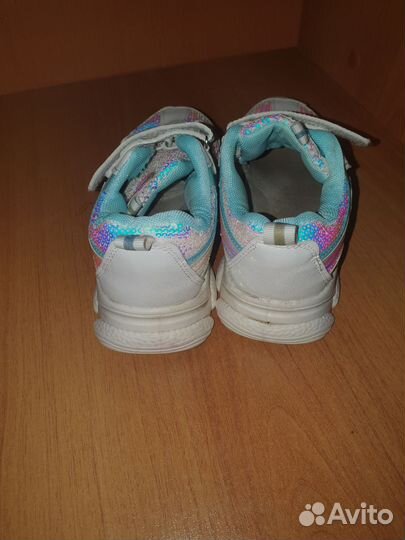 Кроссовки 34 размер
