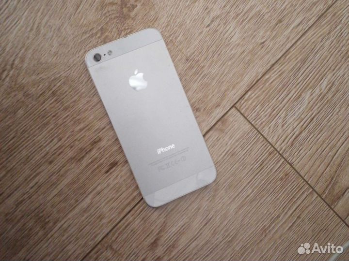 iPhone 5S, 16 ГБ